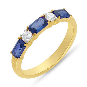 18ct Yellow Gold Celanese Sapphire And Diamond Ring