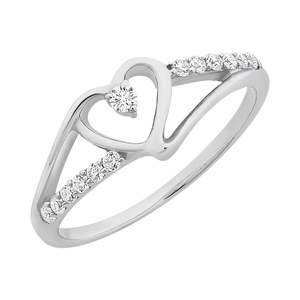 Sreling Silver Cubic Zirconia Heart Ring