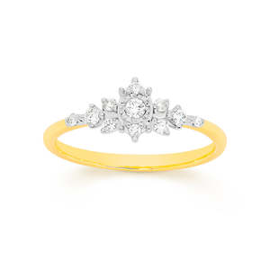 Xmas 2023: 9ct Yellow Gold Vintage Style Diamond Ring