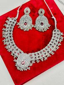 Necklace set with earrings