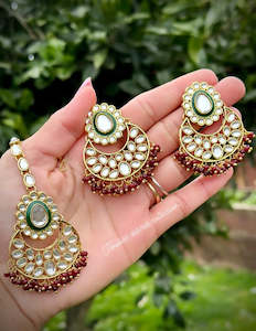 Maroon Earrings and Tikka set in Kundan