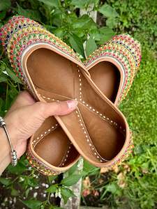 Jutti Collection: Punjabi jutti in multi colour