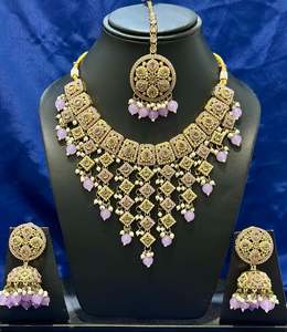 Necklace set with earrings and tikka in polki, Colour: Lavender, Code: 104