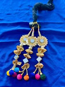 Multi coloured paranda, ( Code: 32)