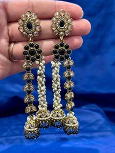 Earrings Collection: Earrings in polki, Colour: Black, Code:101