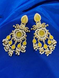 Earrings Collection: Kundan earrings, Colour: Yellow, (Code: X1)