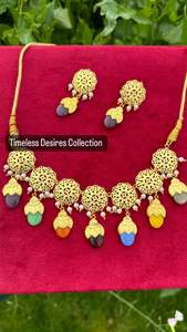 Traditional Jewellery %E0%A8%AA%E0%A9%B0%E0%A8%9C%E0%A8%BE%E0%A8%AC%E0%A9%80 %E0%A8%97%E0%A8%B9%E0%A8%BF%E0%A8%A3%E0%A9%87: Multi colour Dakhi Set Punjabi Traditional Jewellery in Gold Plating - Code N1