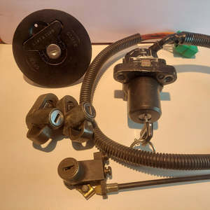 Used Parts In Transit: Suzuki GSX750S3 Katana GR72A Key Set – Main Switch, Tank, Seat, Helmet Locks