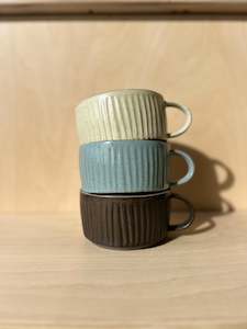 teaware: Puri (to hold)