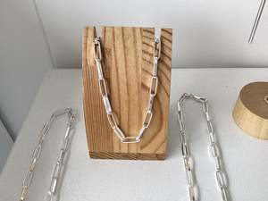 Necklaces: Hononga necklace