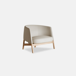 Collar Grand Chair | Wood Base