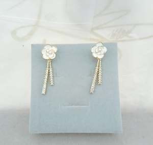 Fashion Statement Jewellery: #055 Floral Rhinestone Drop Earrings