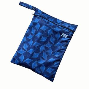 Stingrays (medium wet bag)