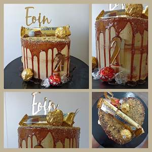 Cake Toppers: Personalized mini cake toppers 10cm wide with pick