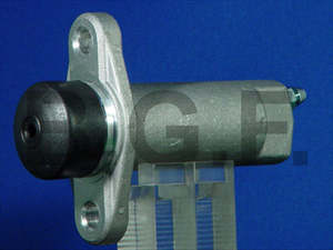 Clutch Hydraulics: Clutch Slave Cylinder 64066195