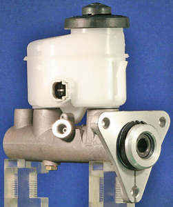BRAKE MASTER CYLINDER - TOYOTA COROLLA EE/AE10# 92-94 32986831