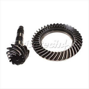 C.W.P 4.1:1 HILUX REAR 087-012356