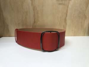 Belts: Square shape buckle belt