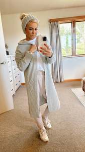 Sale Stuff: Refuge cable knit marled grey long hoodie