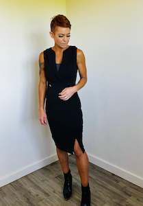 Summer Dress Sale: Crossover fitted dress black