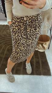 Refuge leopard print zip front skirt