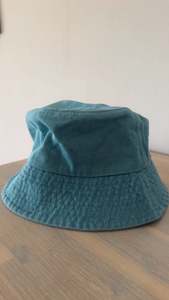 Accessories: Denim bucket hat