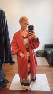 Tops: Blouson Sleeve Longline Cardi Rosewood