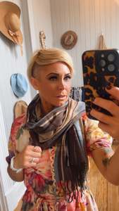 Accessories: Brown & Blue Check Knit Tassel Scarf