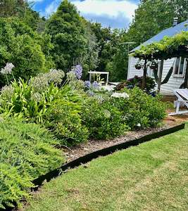 Black Aluminium Curvable Garden Edging