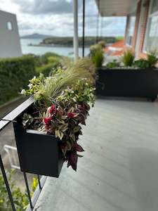 Powdercoated Planters: Balcony Planter - Powder Coated Matte Black