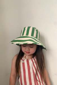 Unisex Kids Hat: Child Wide Brim Sun Hat