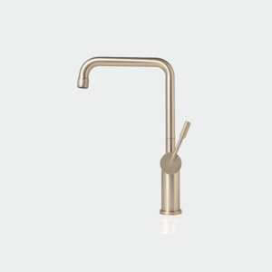 Pearl Gold: Essentials Square Kitchen Tap