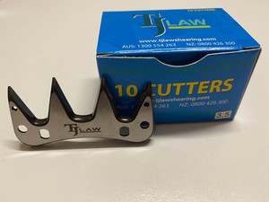 Products: Pack of WIDETHROW CUTTERS - (10 per pack) for use with cover combs shearing