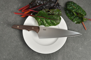 Products: Neu Chefs 215 – Walnut