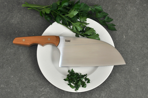 Products: Neu Vege Cleaver 180 – Matai & Black G10