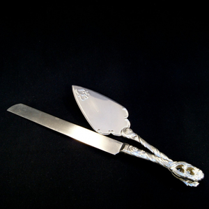 Products: Cake Knife and Slice TLL Events