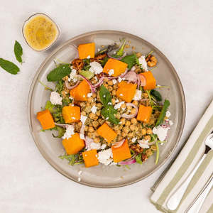 All: Pesto Chickpeas, Pumpkin, Feta & Quinoa Salad (V)