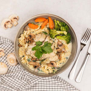 Chicken & Mushroom Alfredo Pasta Bake