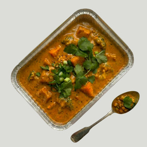 Vegan Vegetable & Lentil Curry Family Meal