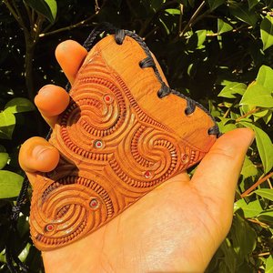 Hei Niho Arawa - Te Moana Nui a Kiwa - TOI NIKORIMA