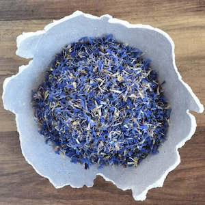 dried flowers: Cornflower Petals Organic