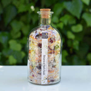 Botanical Skincare: Botanical Bath Salts