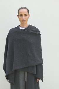 Etta Travel Wrap