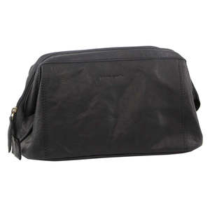 Accessories 1: PIERRE CARDIN RUSTIC LEATHER TOILETRY BAG BLACK