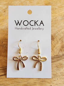 Jewellery: Gold Bow Earrings