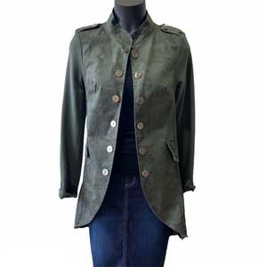 Suzy D: SUZY D PRINTED MILITARY JACKET - OLIVE