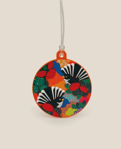Travel Accessories: Fantail Paradise Luggage Tag