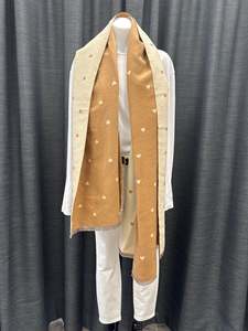 Just Landed: Winter scarf - Hearts