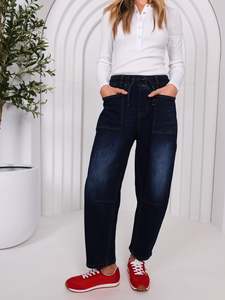 Just Landed: Leo Barrel Leg Jeans - Ink