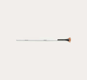 Accessories: Mascara Fan Brush